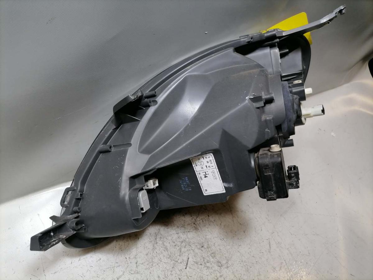 Toyota Yaris XP10 Scheinwerfer vorn rechts Halogen Facelift ab 2003 Zubeh&ouml;r Bj.2004